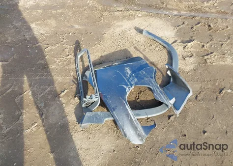 2015 Jeep Cherokee Latitude z USA, uszkodzony, nr VIN 1C4PJLCB1FW771020